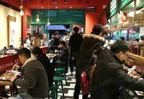 开一个店纯送外卖能赚钱么？什么外卖店赚钱比较容易？配图