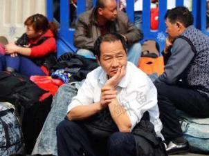 中年人失业，目前做什么可以赚到钱？只要能吃苦，这些行业都赚钱配图