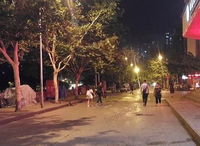 凌晨四五点都是什么人在忙碌赚钱？配图