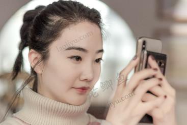 大家都是用手机怎么赚钱的？用手机可以赚钱的方法都有哪些？配图