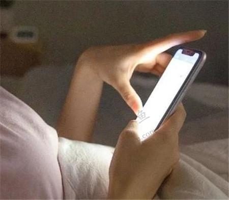 夜间做什么副业能赚钱？适合夜间搞钱的副业分享，一天可赚80以上配图